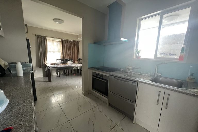 Photo of property in 2/50 Huia Road, Papatoetoe, Auckland, 2025