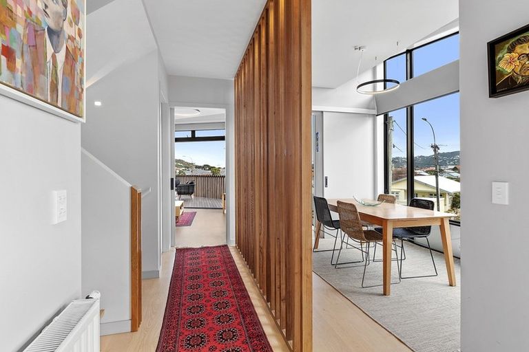 Photo of property in 64 Ira Street, Miramar, Wellington, 6022