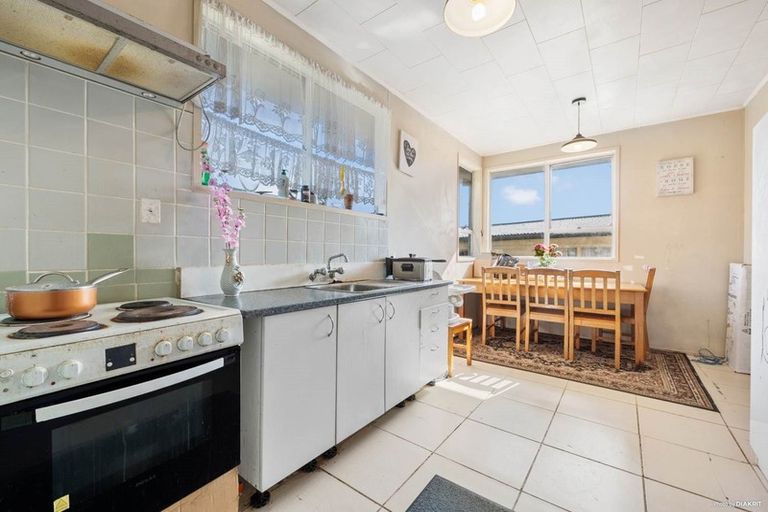 Photo of property in 78 Henwood Road, Mangere East, Auckland, 2024