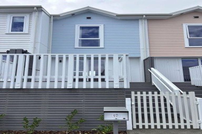 Photo of property in 2/39 Beresford Street, New Brighton, Christchurch, 8061