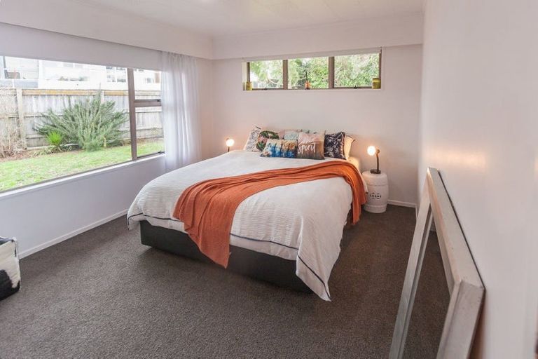 Photo of property in 68a Napier Road, Havelock North, 4130