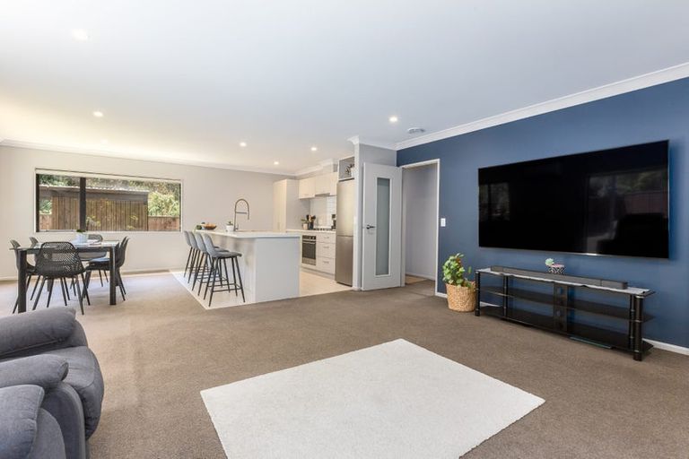 Photo of property in 38 Moonsail Drive, Whitby, Porirua, 5024