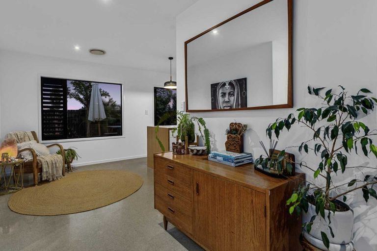 Photo of property in 8 Senecio Way, Papamoa Beach, Papamoa, 3118