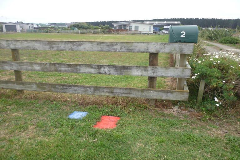 Photo of property in 2 Nicolas Place, Foxton Beach, Foxton, 4815