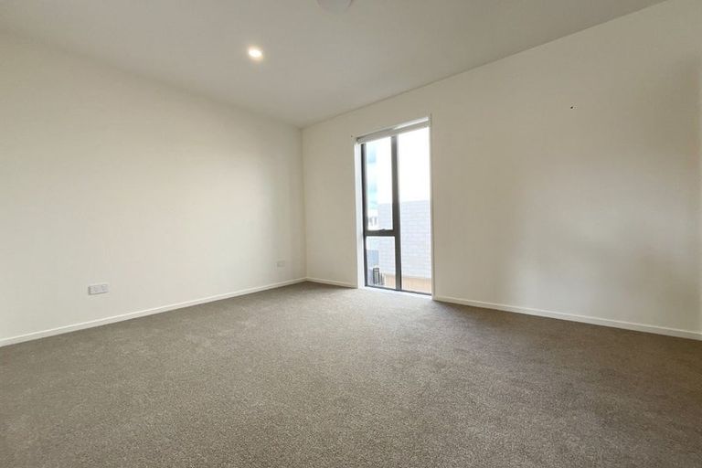 Photo of property in 2/176 England Street, Linwood, Christchurch, 8011