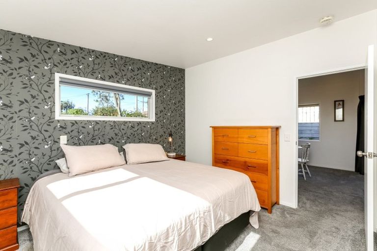 Photo of property in 1/1 Paritutu Road, Spotswood, New Plymouth, 4310