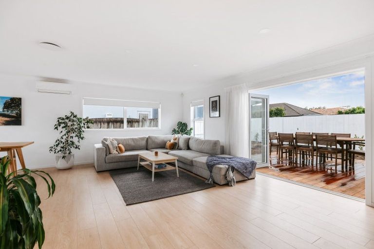 Photo of property in 85 Gravatt Road, Papamoa Beach, Papamoa, 3118