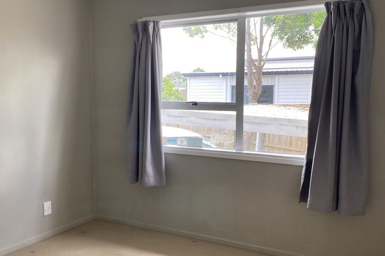 Photo of property in 61a/1 Strid Road, Te Atatu South, Auckland, 0610