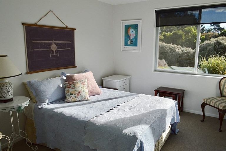 Photo of property in 31 Waitaheke Road, Te Horo, Otaki, 5581