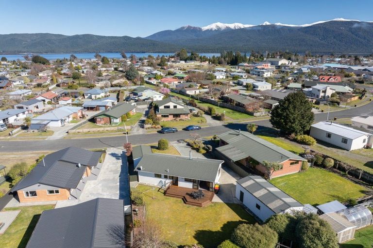 Photo of property in 31 Bowen Street, Te Anau, 9600