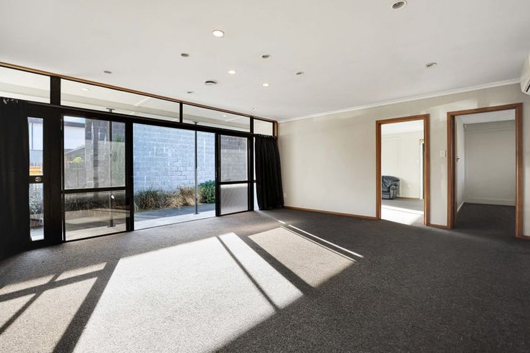 Photo of property in 17 Mona Square, Ashburton, 7700