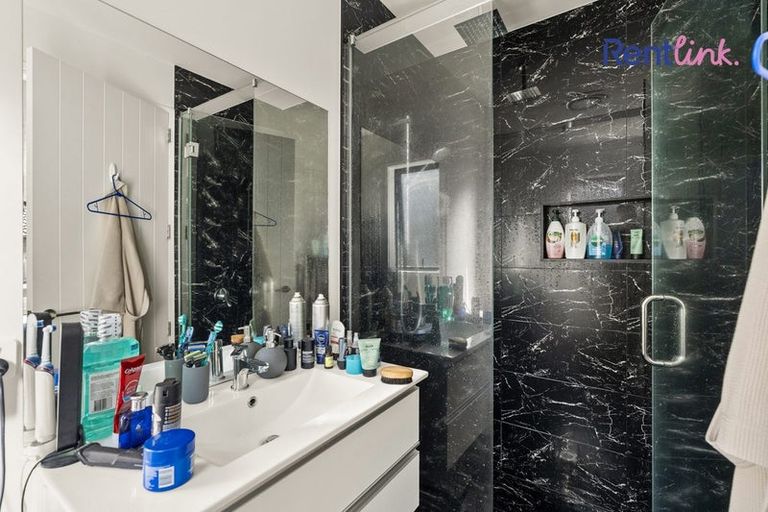 Photo of property in 39 Pakanga Grove, Pyes Pa, Tauranga, 3112