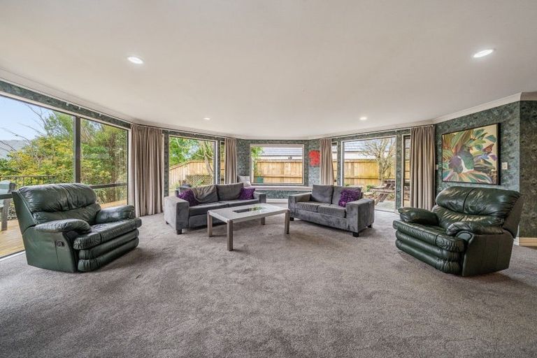 Photo of property in 29 Clearwater Terrace, Brown Owl, Upper Hutt, 5018