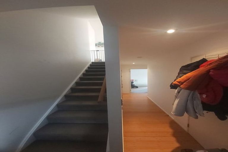 Photo of property in 67 Saddleback Grove, Karori, Wellington, 6012