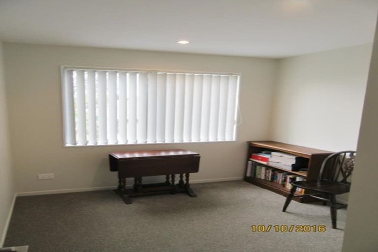 Photo of property in 59 Leo Street, Glen Eden, Auckland, 0602