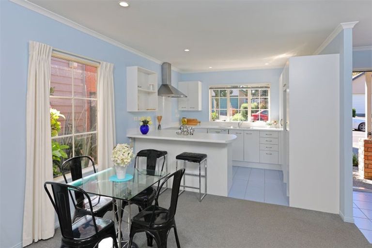 Photo of property in 22 Espalier Drive, Henderson, Auckland, 0612