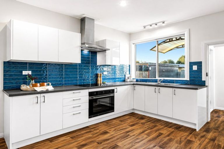 Photo of property in 11 Wyon Street, Linwood, Christchurch, 8062
