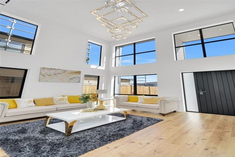 Photo of property in 41 Drumconnell Drive, Flat Bush, Auckland, 2019
