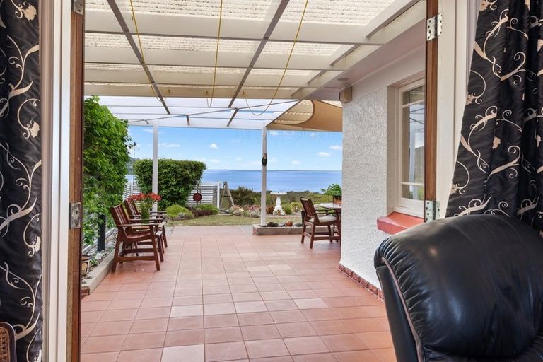 Photo of property in 25 Harbour View Road, Onerahi, Whangarei, 0110