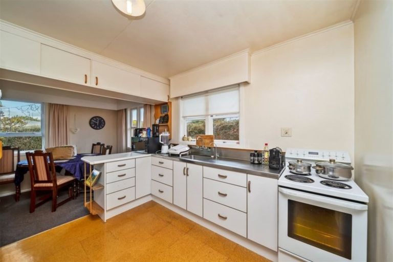 Photo of property in 39 Reid Avenue, Hawera, 4610