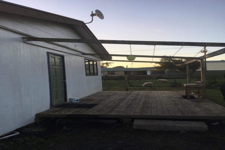 Photo of property in 33 Haselden Street, Westport, 7825