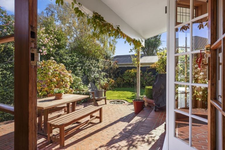 Photo of property in 11 Konini Street, Riccarton, Christchurch, 8041