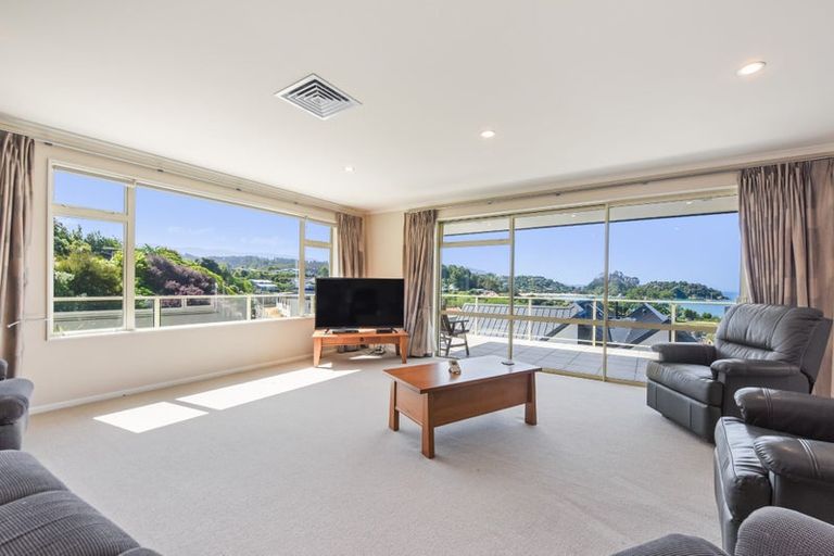 Photo of property in 11 Torlesse Drive, Kaiteriteri, Motueka, 7197