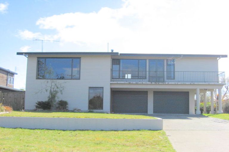 Photo of property in 14 Oruatua Avenue, Tauranga Taupo, Turangi, 3382