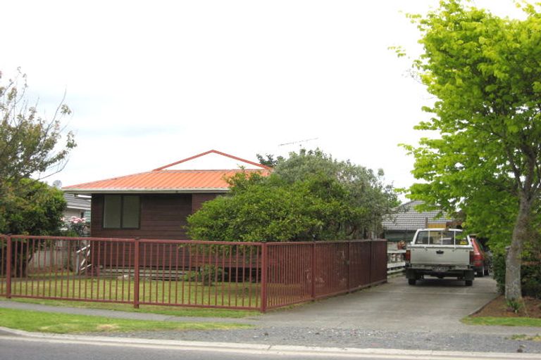 Photo of property in 109 Manuroa Road, Takanini, 2112