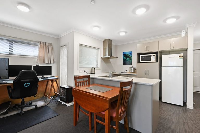 Photo of property in 9u2 Albert Street, Hamilton East, Hamilton, 3216