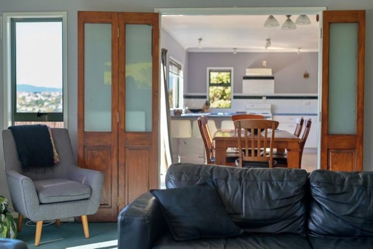 Photo of property in 107 Tireti Road, Titahi Bay, Porirua, 5022