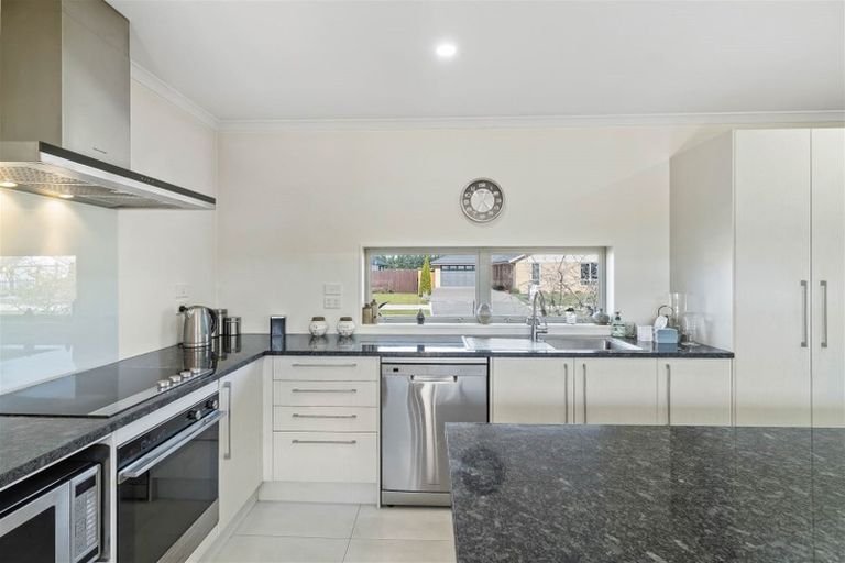 Photo of property in 12 Ledbury Drive, Rolleston, 7615