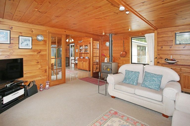 Photo of property in 212b Glenbrook Beach Road, Glenbrook, Waiuku, 2681