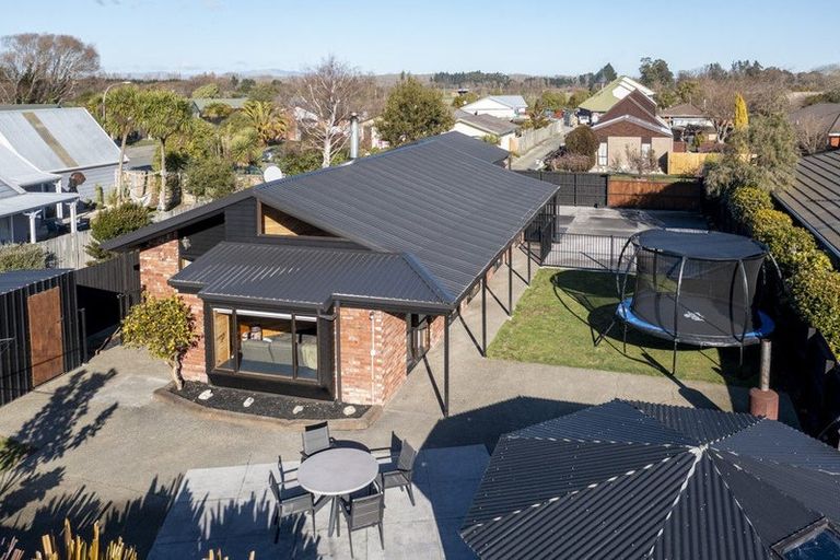 Photo of property in 26 Holland Drive, Kaiapoi, 7630