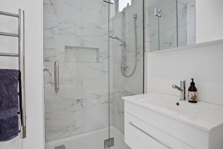 Photo of property in 31 Kinloch Street, St Albans, Christchurch, 8014