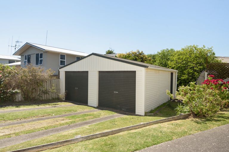 Photo of property in 86 Concord Avenue, Mount Maunganui, 3116