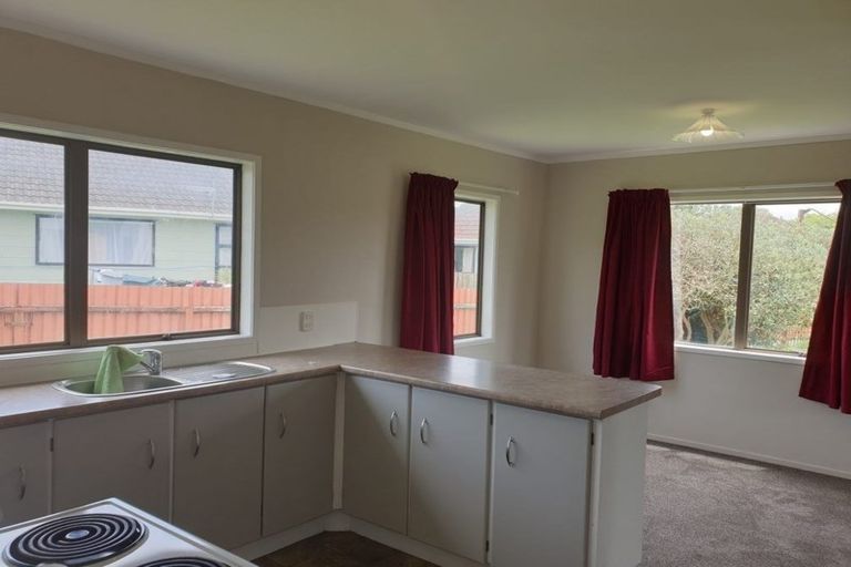 Photo of property in 24 Growers Lane, Mangere East, Auckland, 2024