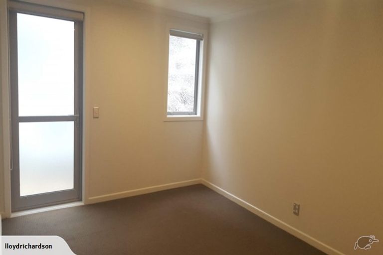 Photo of property in 11/27 The Rigi, Northland, Wellington, 6012