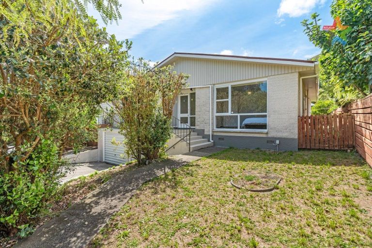 Photo of property in 288 Riverside Drive, Waterloo, Lower Hutt, 5011
