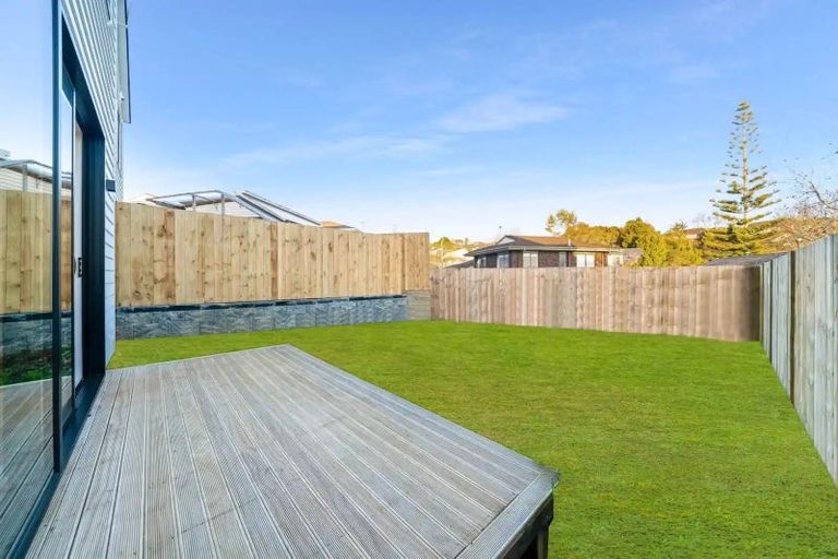 Photo of property in 25 Jandell Crescent, Bucklands Beach, Auckland, 2014
