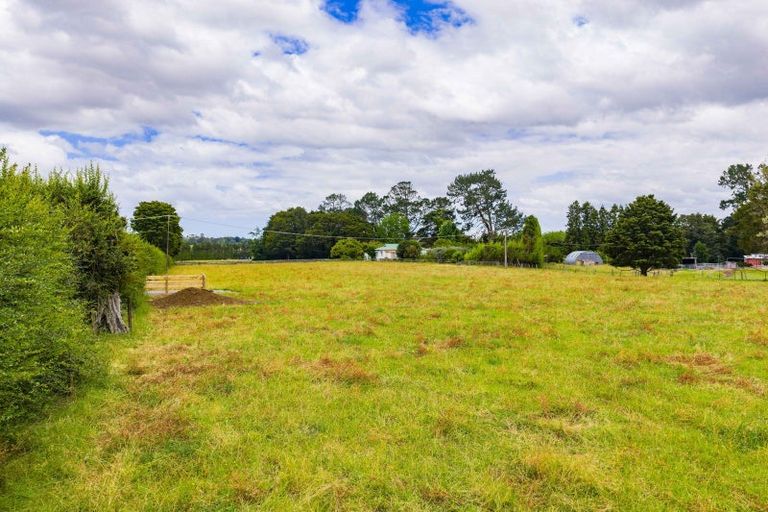 Photo of property in 326 Tauraroa Road, Maungakaramea, Whangarei, 0178