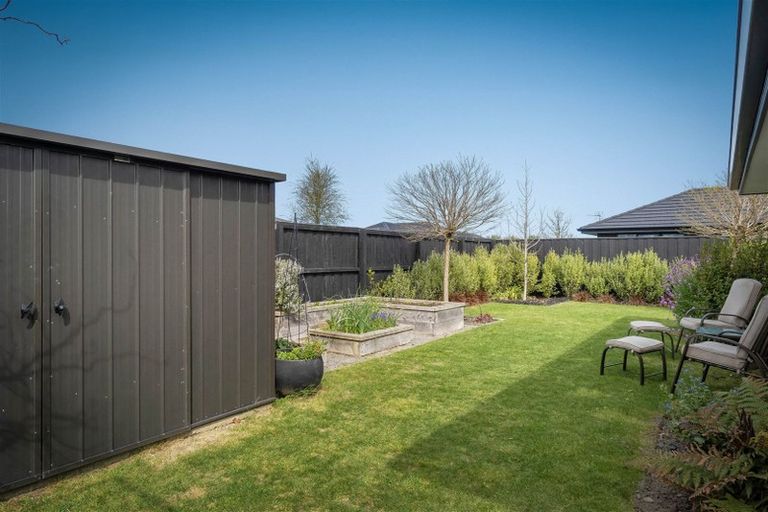 Photo of property in 14 Lansdowne Way, Rolleston, 7615