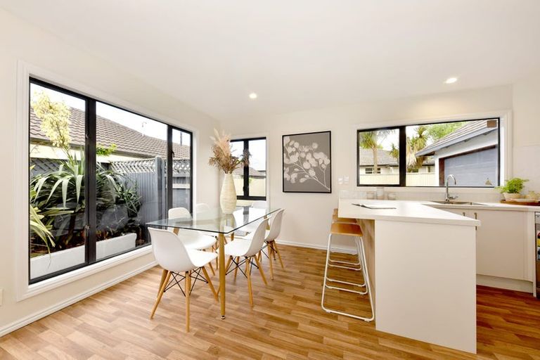 Photo of property in 273a Cranford Street, St Albans, Christchurch, 8052