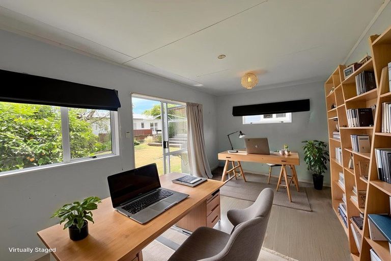 Photo of property in 26 Porangahau Road, Waipukurau, 4200
