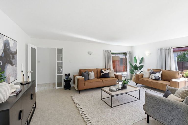 Photo of property in 1/318 Withells Road, Avonhead, Christchurch, 8042