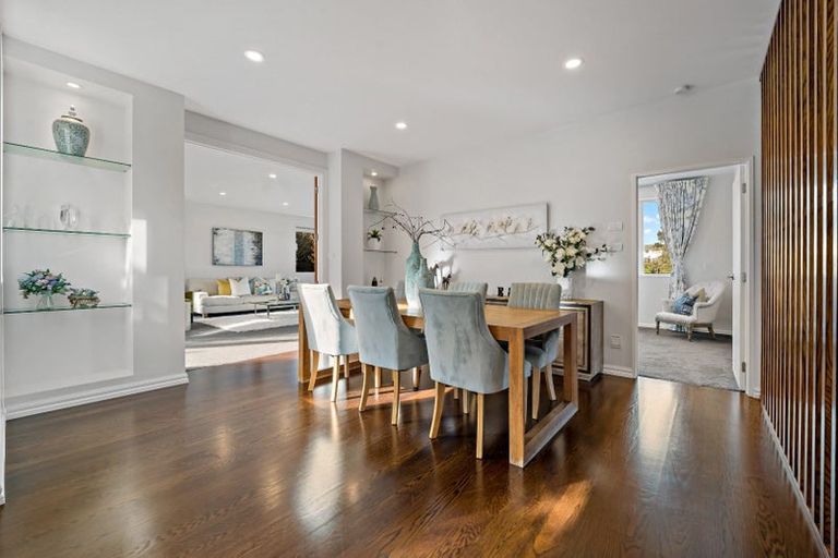 Photo of property in 52 Corricvale Way, Northcross, Auckland, 0630