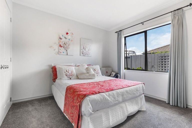 Photo of property in 22 Manor Park Drive, Pyes Pa, Tauranga, 3112