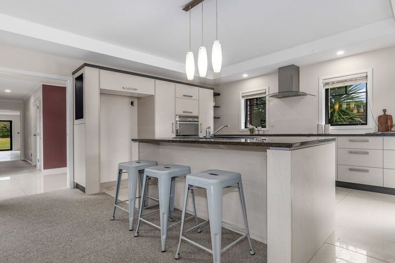 Photo of property in 65 Pohutukawa Drive, Levin, 5571