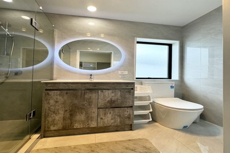 Photo of property in 36 Greenfinch Road, Hobsonville, Auckland, 0616