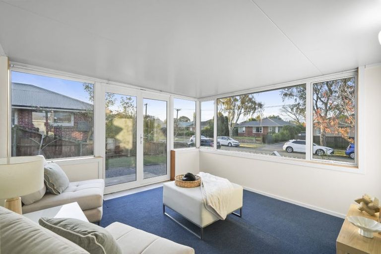 Photo of property in 43 Bevington Street, Avonhead, Christchurch, 8042